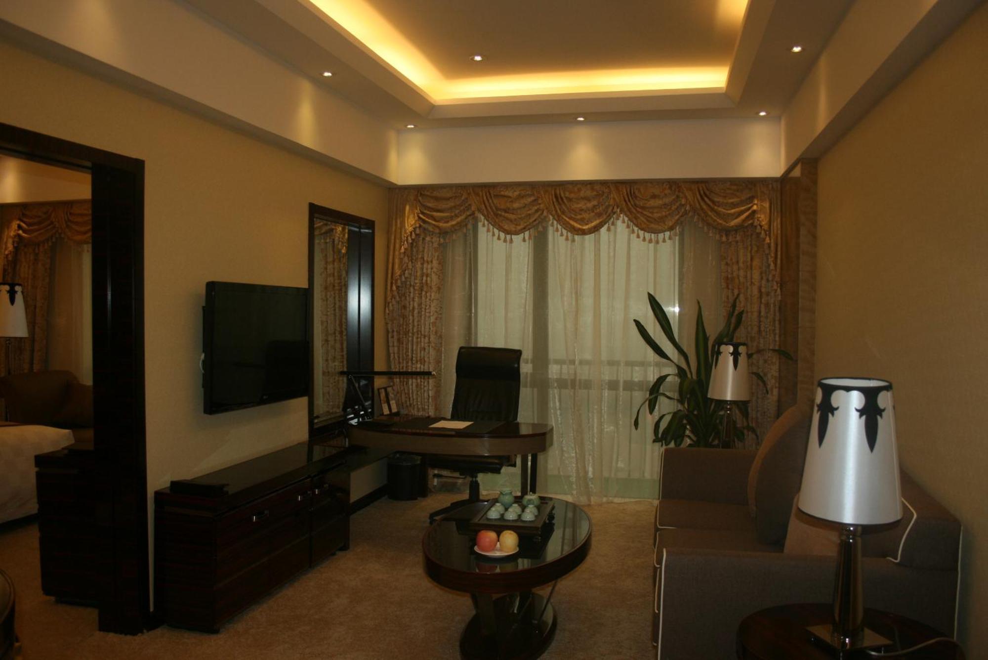 Zhengzhou Jianguo Hotel Buitenkant foto